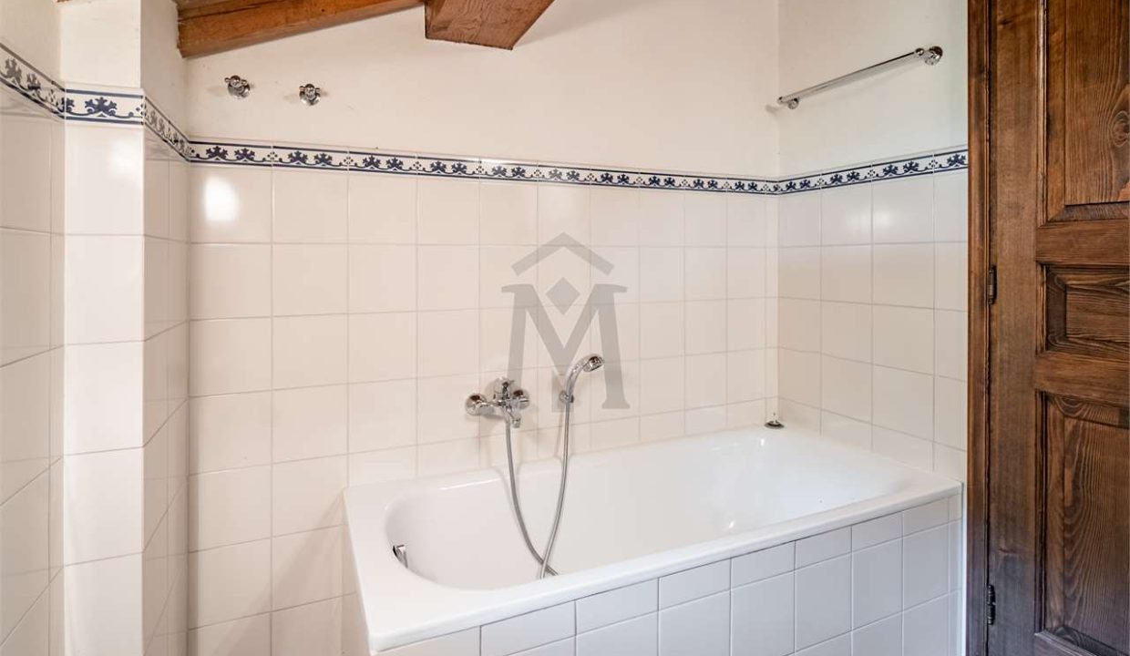 imm_45601-20251009111135-1280-