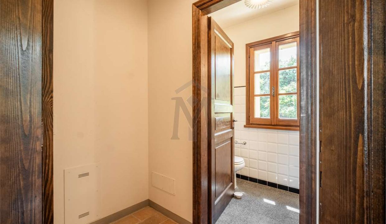 imm_45608-20251009111014-1280-