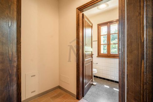 imm_45608-20251009111014-1280-