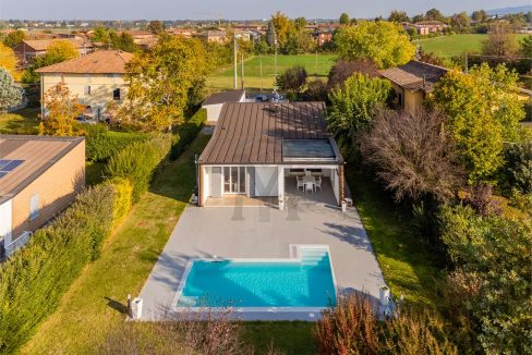 imm_45885-20251016105836-1280-