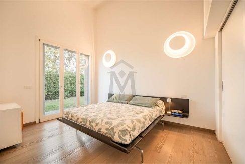 imm_45905-20251016105456-1280-