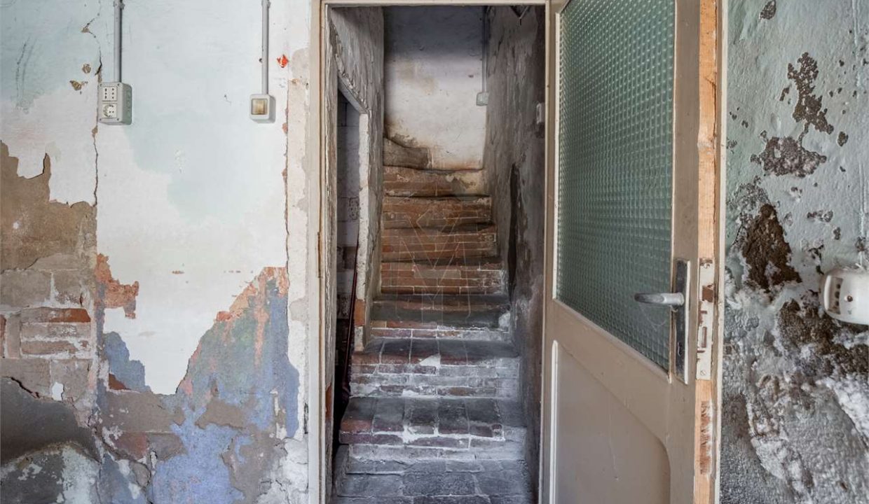 imm_46021-20251021170008-1280-