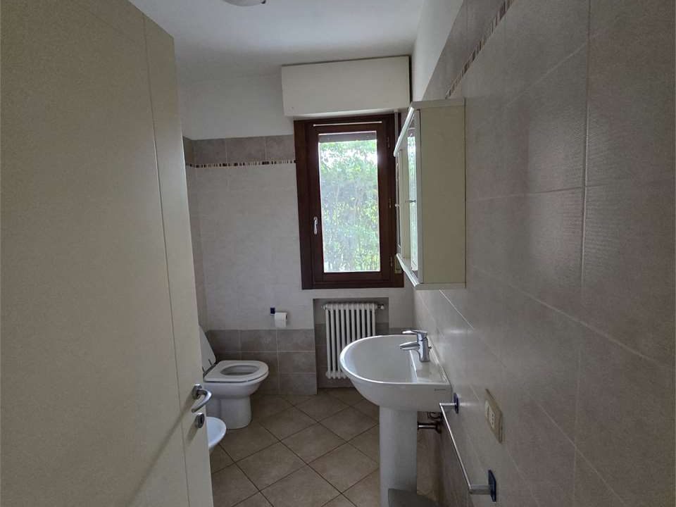 imm_46190-20251030161235-1280