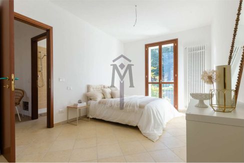 imm_46212-20251031191046-1280-