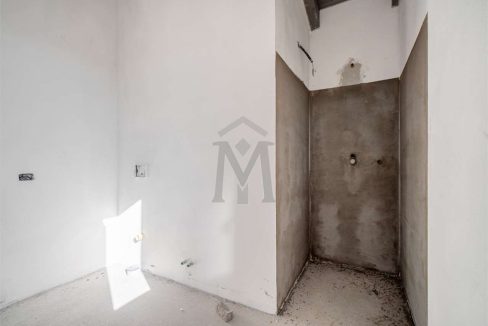 imm_46348-20251106174438-1280-