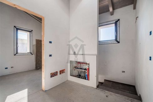 imm_46372-20251107111000-1280-