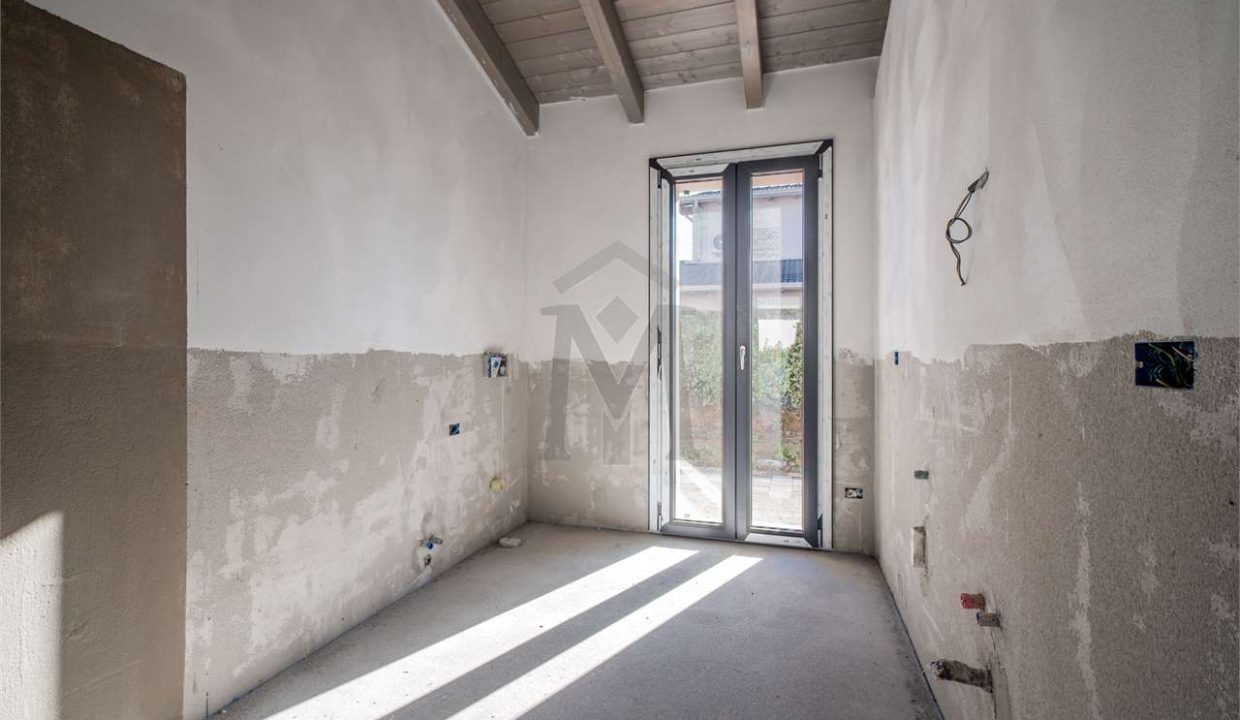 imm_46384-20251107111238-1280-