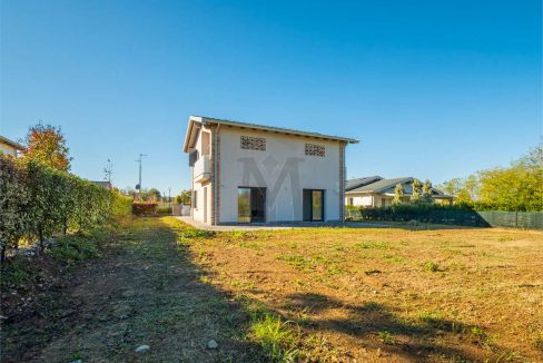 imm_46392-20251107110455-1280-