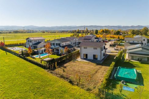 imm_46400-20251107110501-1280-