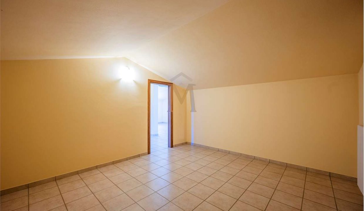 imm_46573-20251118163047-1280-