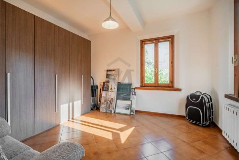 imm_46597-20251128121703-1280-