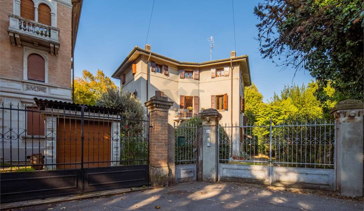 imm_46598-20251128121425-1280-