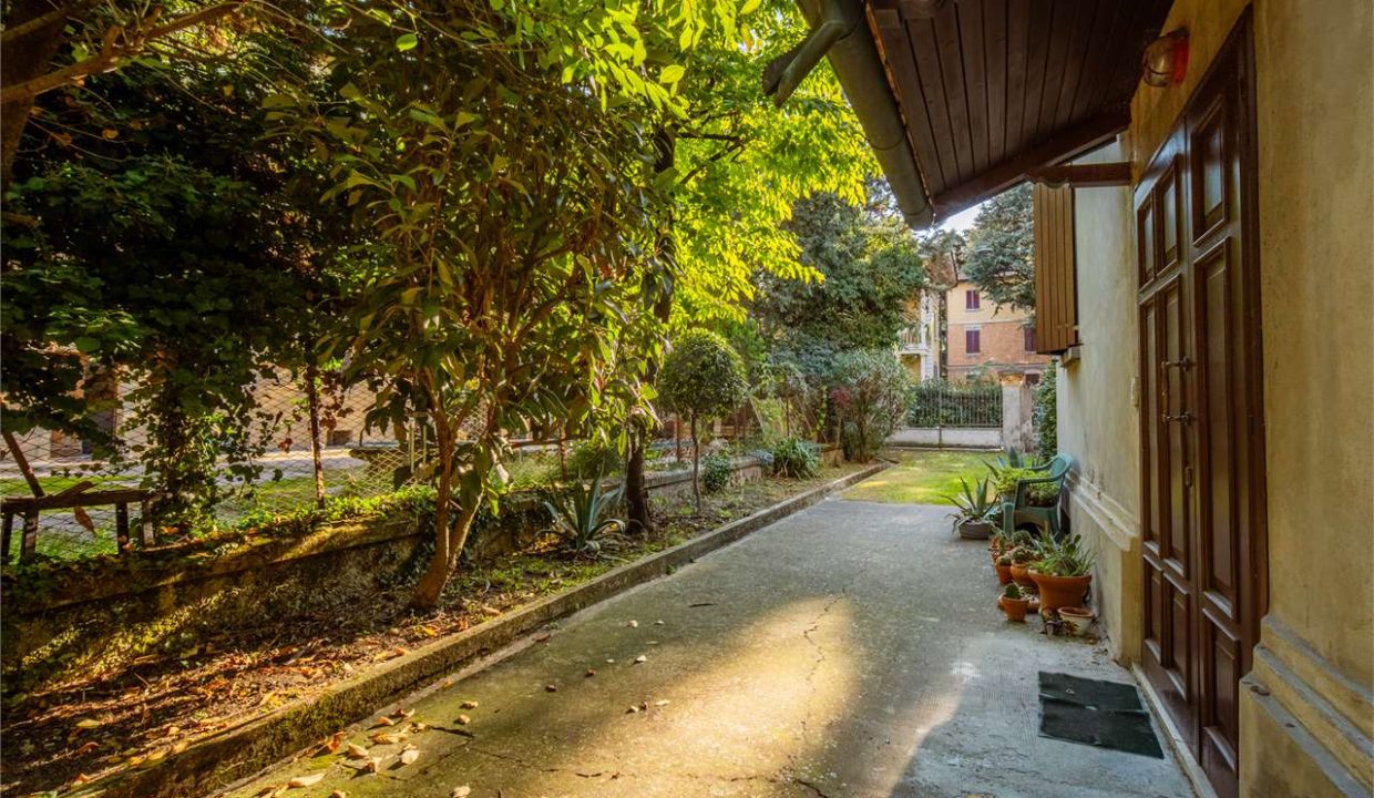 imm_46600-20251128121451-1280-