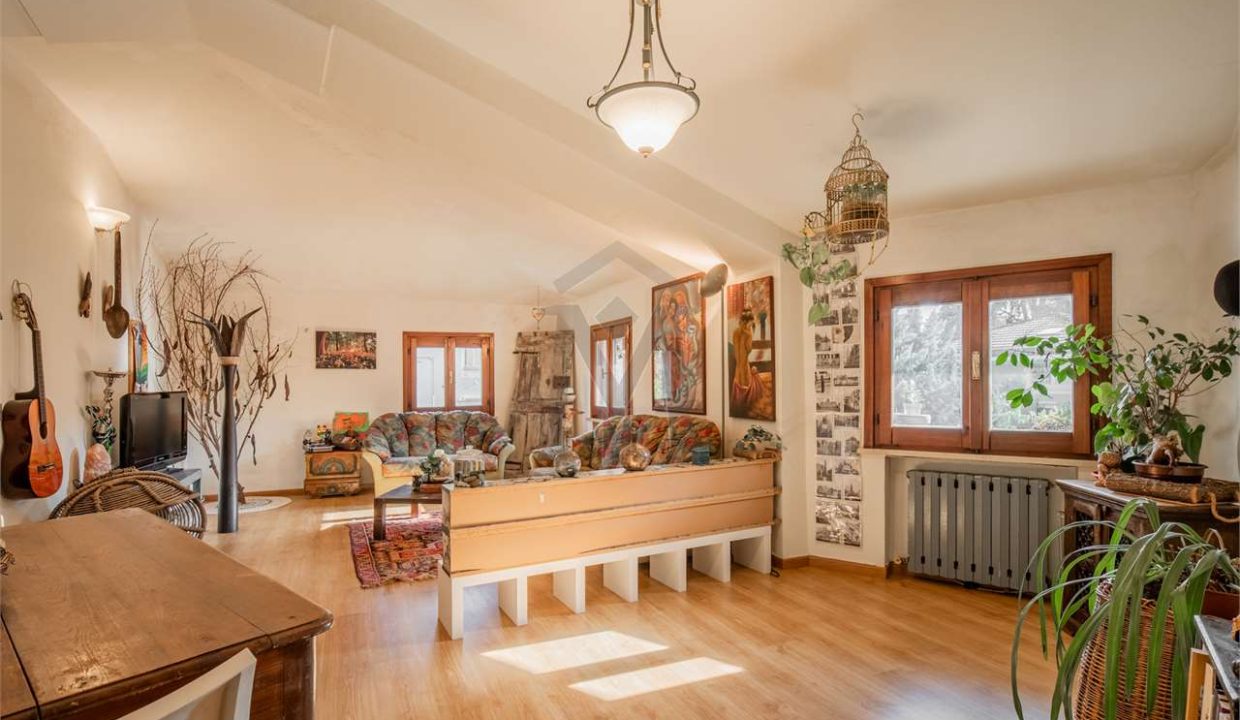 imm_46607-20251128122109-1280-