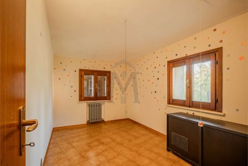 imm_46611-20251128122141-1280-