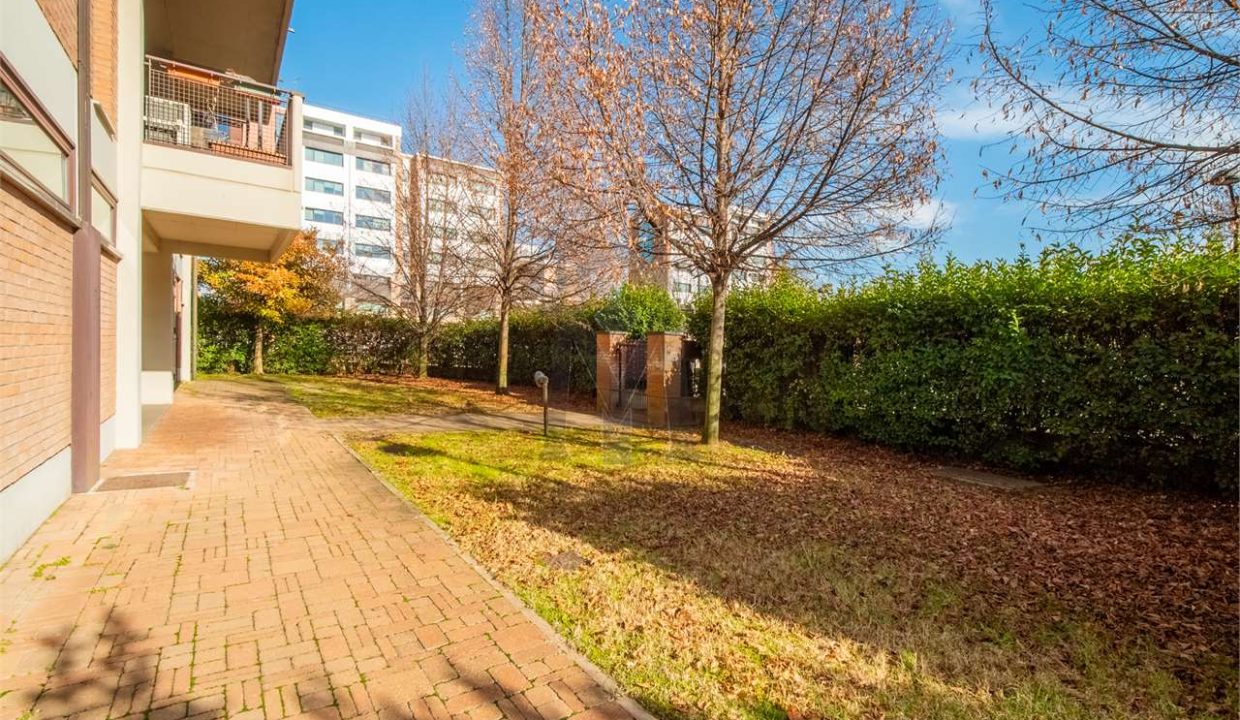 imm_46708-20251202111855-1280-