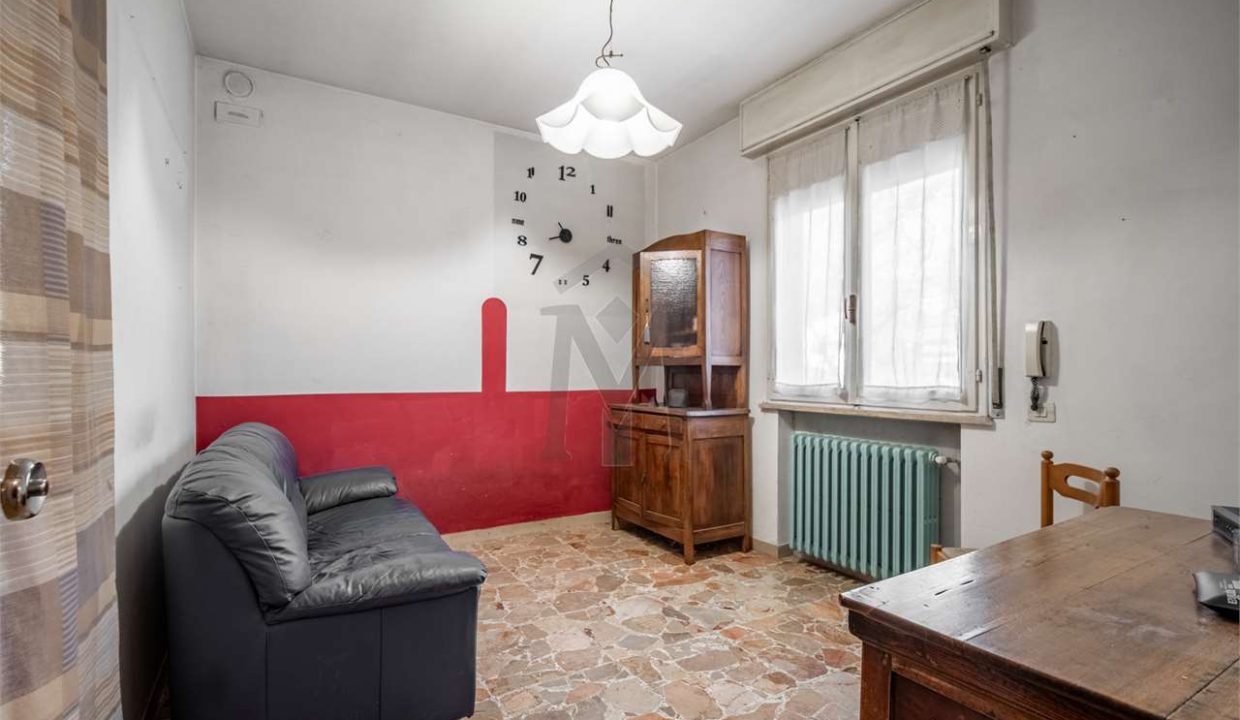 imm_46727-20251204160151-1280-