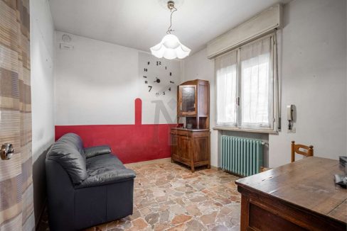 imm_46727-20251204160151-1280-