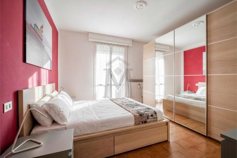 imm_46833-20251204162122-1280-