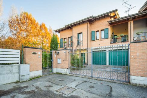 imm_46977-20251202185023-1280-