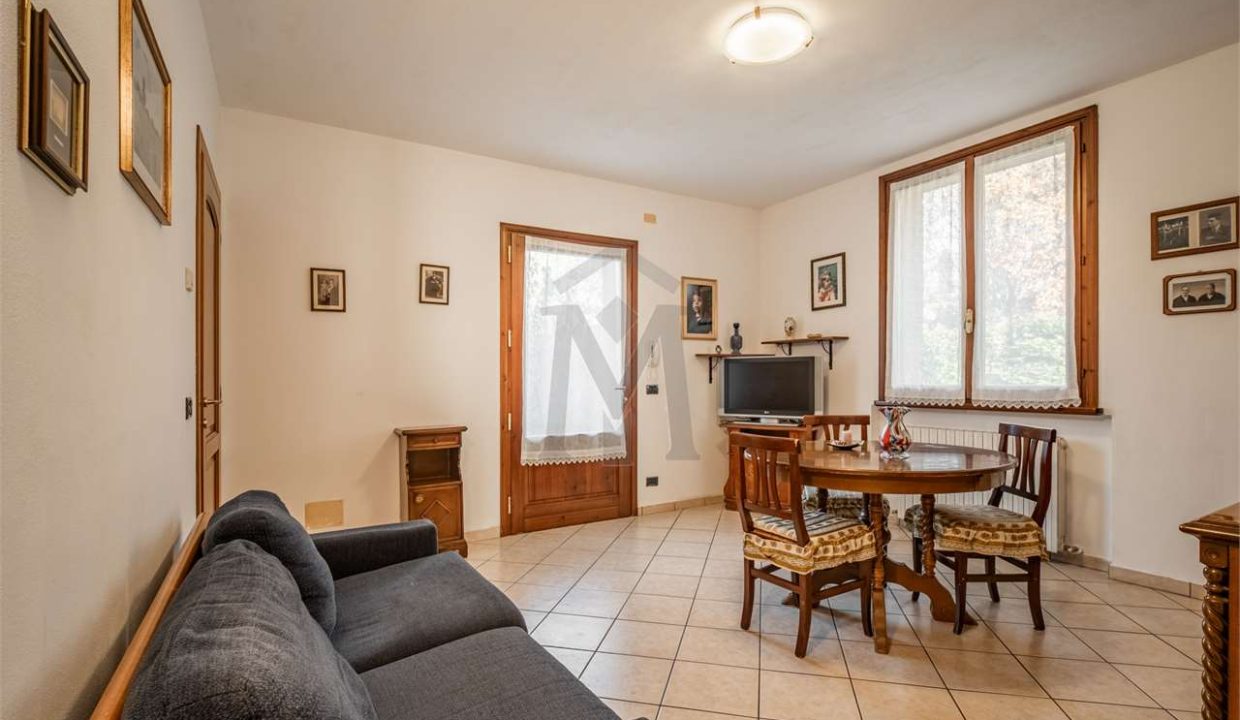 imm_46988-20251203175808-1280-