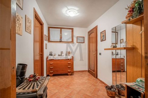 imm_46990-20251202184711-1280-