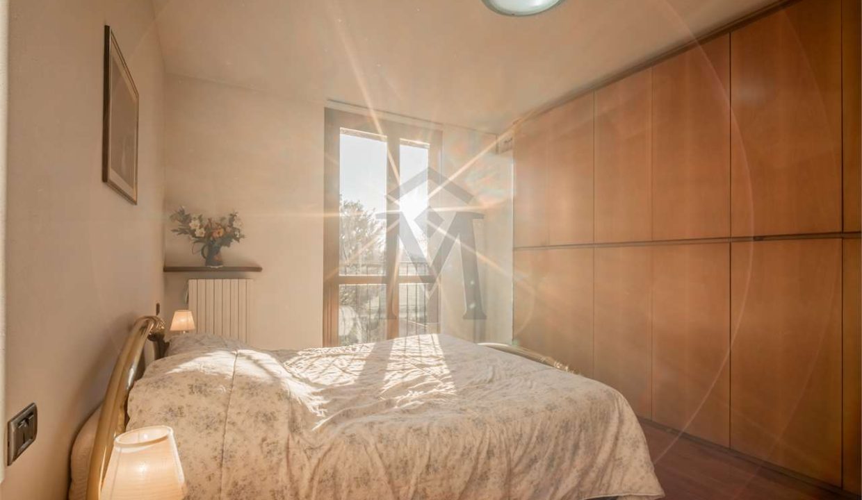 imm_47006-20251202183954-1280-