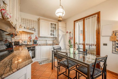 imm_47010-20251202183935-1280-