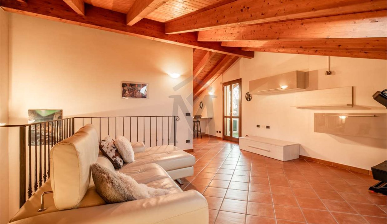 imm_47021-20251202184426-1280-