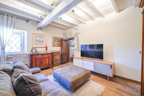 imm_47289-20251213112259-1024-