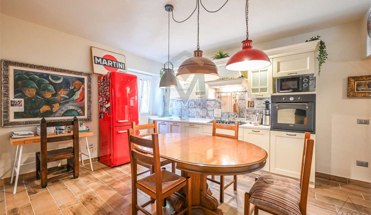 imm_47301-20251213112306-1280-