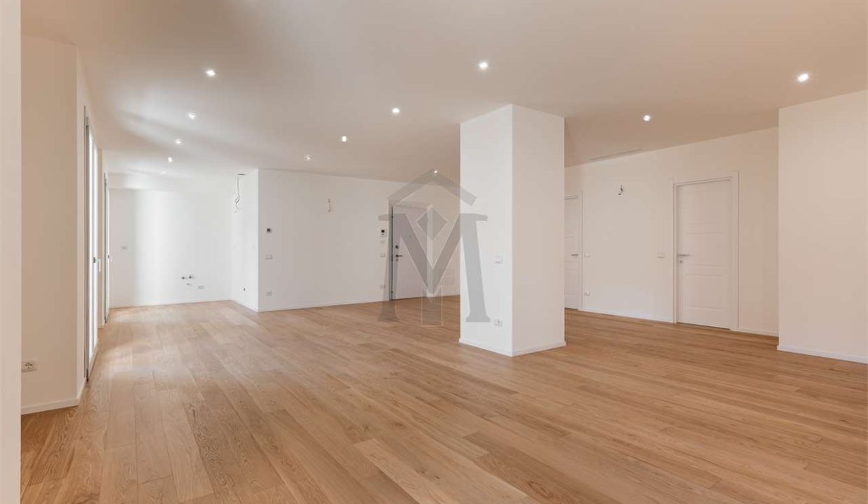 imm_47381-20251218121132-1280-