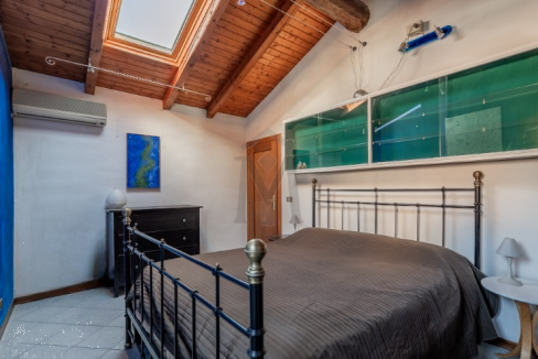 imm_47445-20251219151640-720-