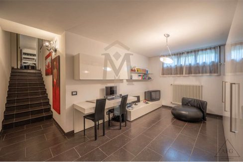 imm_37488-20251013102822-1280-