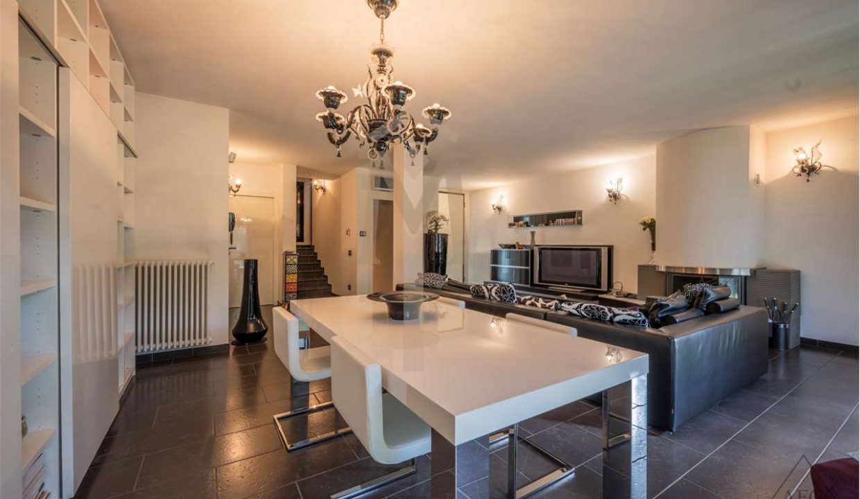 imm_37504-20251013103510-1280-