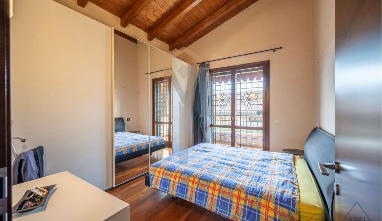 imm_37534-20251013102959-1280-