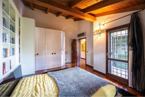 imm_37543-20251013102926-1280-