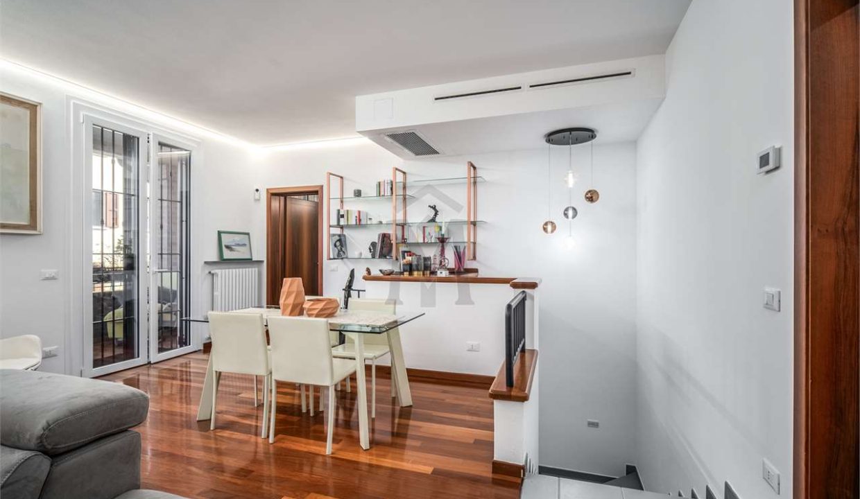 imm_38807-20241114175348-1280-