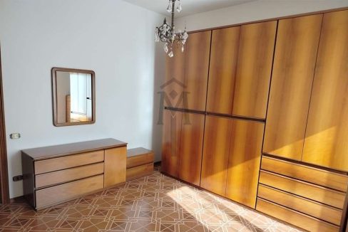 imm_41571-20250416180138-945-