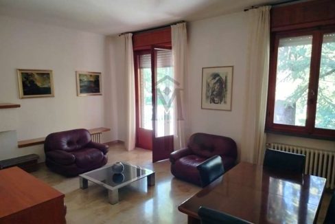 imm_41574-20250416180117-945-