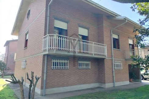 imm_41579-20250416180108-945-