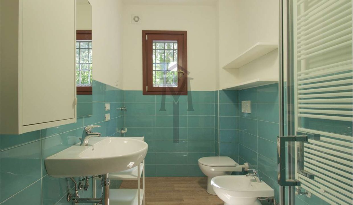 imm_41697-20250422191634-1280-