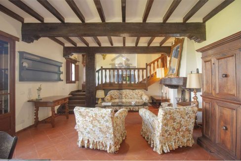 imm_41704-20250422191501-1280-