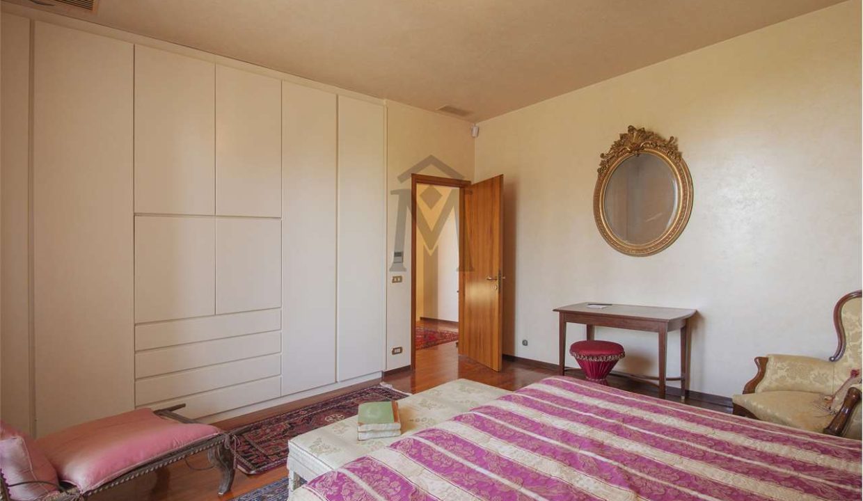 imm_42995-20250512112846-1280-