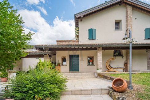 imm_44241-20250725093457-1280-