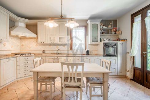 imm_44409-20250801161614-1280-