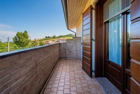 imm_44437-20250801172005-1280-