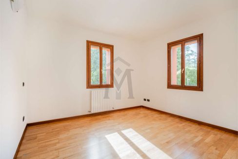 imm_44716-20250904152902-1280-