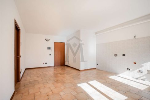 imm_44721-20250911181509-1280-