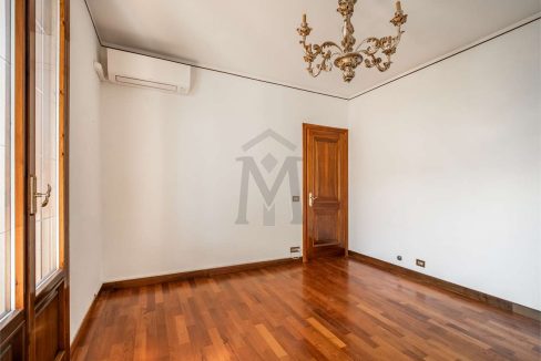 imm_44773-20250910135314-1280-